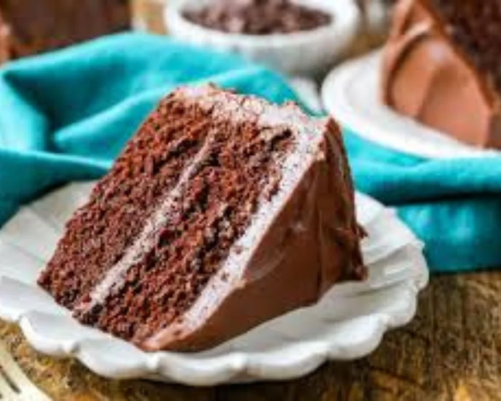 Chocolate Cake with Vanilla Icing Recipe